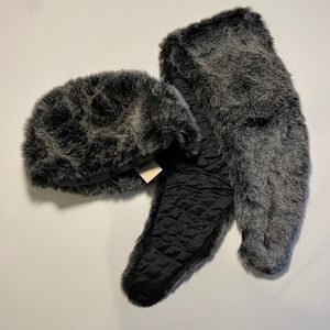 NWT New Banana Republic Faux Fur Hat & Scarf Set (Originally $96)